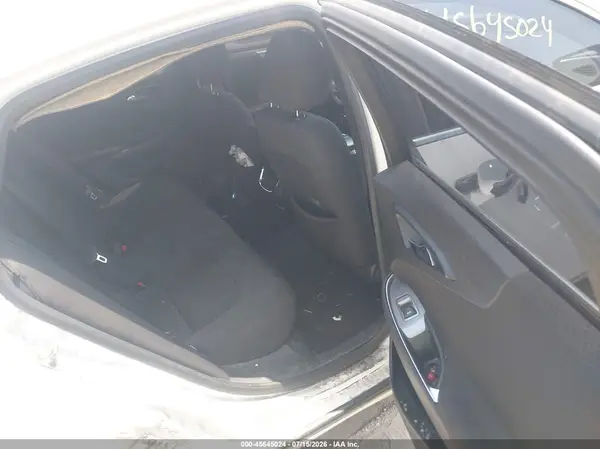 1G1ZE5ST0HF185746 2017 CHEVROLET MALIBU - Image 8