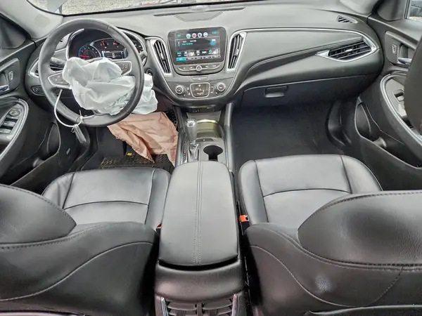 1G1ZE5ST0HF205588 2017 CHEVROLET MALIBU - Image 8