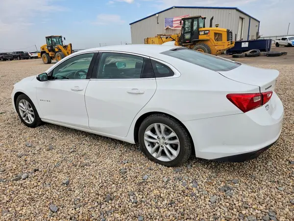 1G1ZE5ST0HF205896 2017 CHEVROLET MALIBU - Image 2
