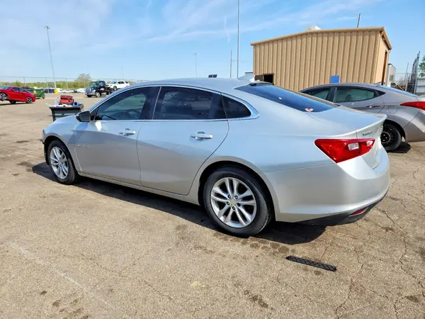 1G1ZE5ST0HF210564 2017 CHEVROLET MALIBU - Image 2