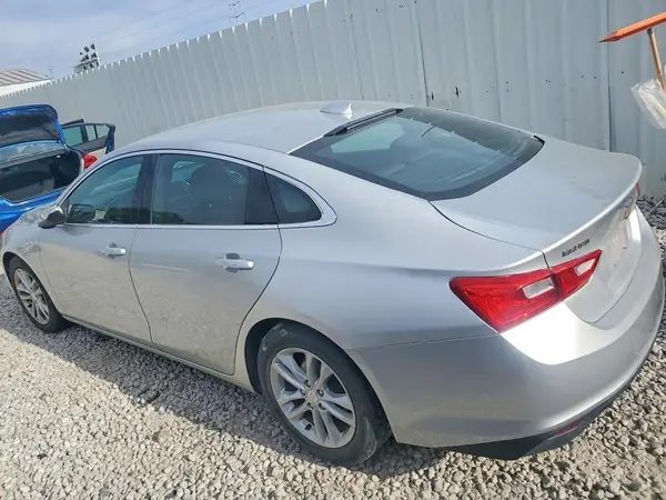 1G1ZE5ST0HF216090 2017 CHEVROLET MALIBU - Image 2