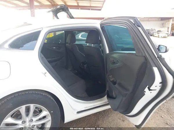 1G1ZE5ST0HF229339 2017 CHEVROLET MALIBU - Image 8