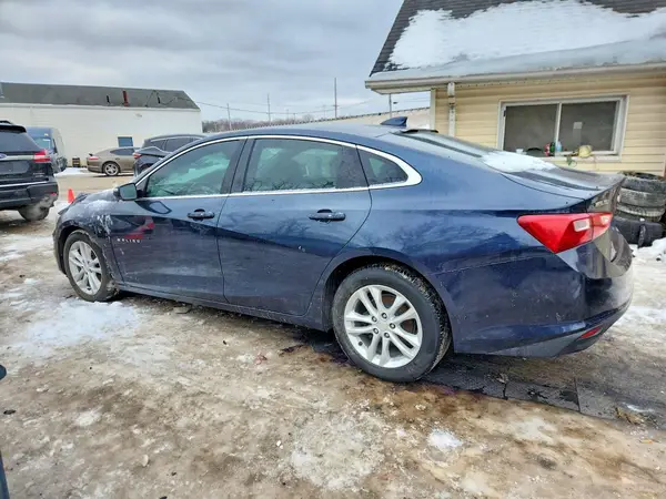 1G1ZE5ST0HF230040 2017 CHEVROLET MALIBU - Image 2