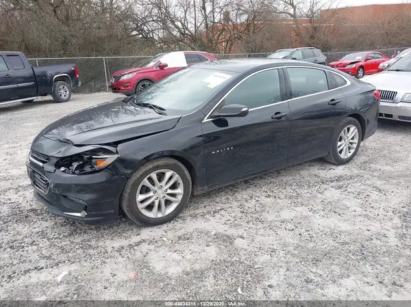 1G1ZE5ST0HF245864 2017 CHEVROLET MALIBU - Image 2
