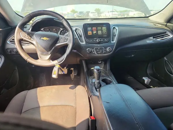 1G1ZE5ST0HF252846 2017 CHEVROLET MALIBU - Image 8