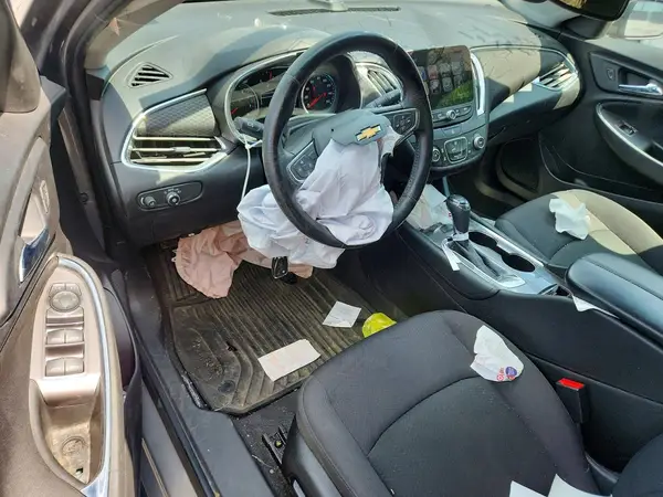 1G1ZE5ST0HF270439 2017 CHEVROLET MALIBU - Image 8