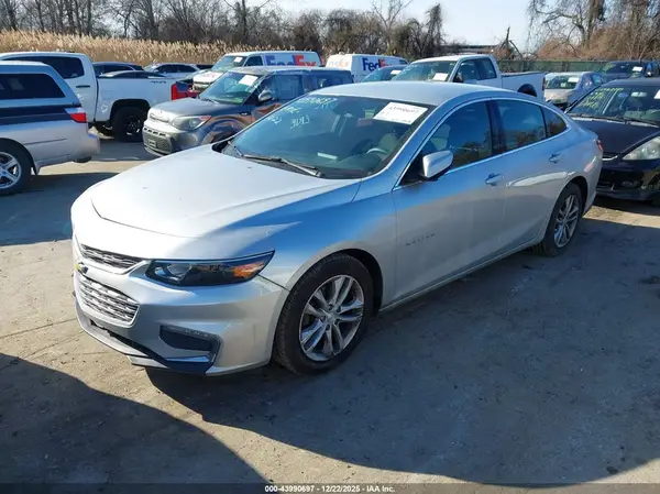 1G1ZE5ST0HF278282 2017 CHEVROLET MALIBU - Image 2