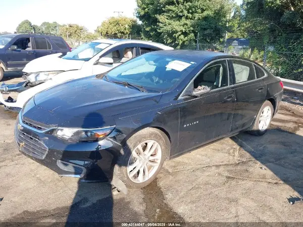 1G1ZE5ST0HF293557 2017 CHEVROLET MALIBU - Image 2