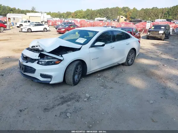 1G1ZE5ST1GF210670 2016 CHEVROLET MALIBU - Image 2