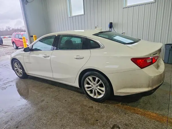 1G1ZE5ST1GF237982 2016 CHEVROLET MALIBU - Image 2