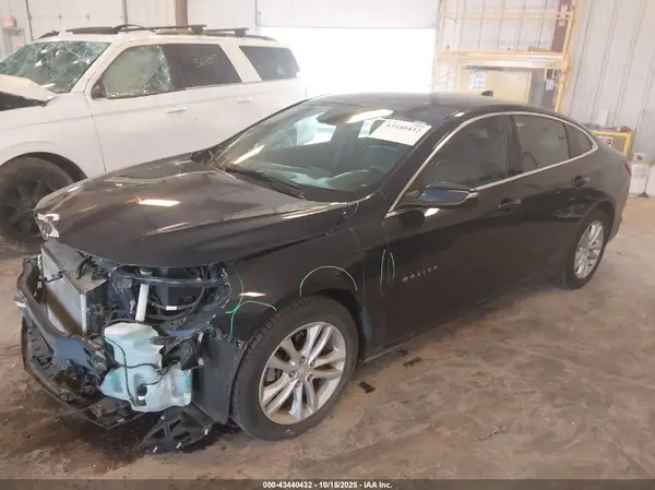1G1ZE5ST1GF272120 2016 CHEVROLET MALIBU - Image 2