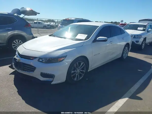 1G1ZE5ST1GF285241 2016 CHEVROLET MALIBU - Image 2