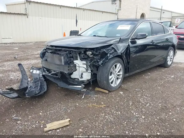 1G1ZE5ST1GF351934 2016 CHEVROLET MALIBU - Image 2