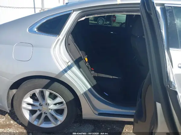 1G1ZE5ST1GS304483 2016 CHEVROLET MALIBU - Image 8
