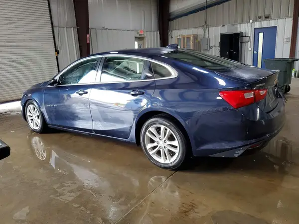 1G1ZE5ST1HF102048 2017 CHEVROLET MALIBU - Image 2
