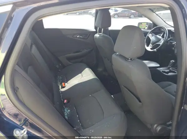 1G1ZE5ST1HF102437 2017 CHEVROLET MALIBU - Image 8