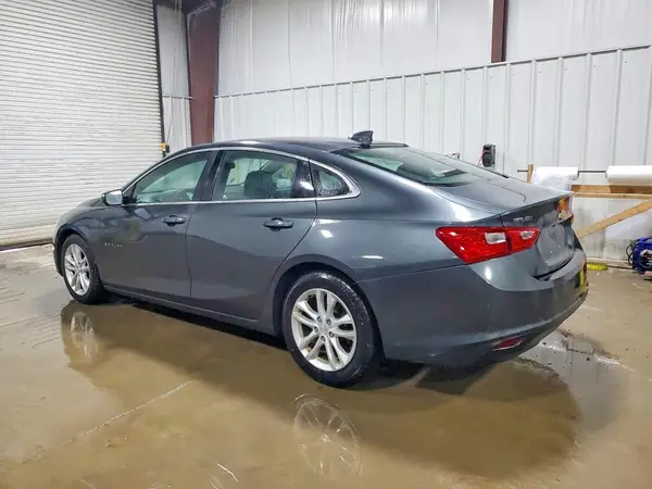 1G1ZE5ST1HF103796 2017 CHEVROLET MALIBU - Image 2