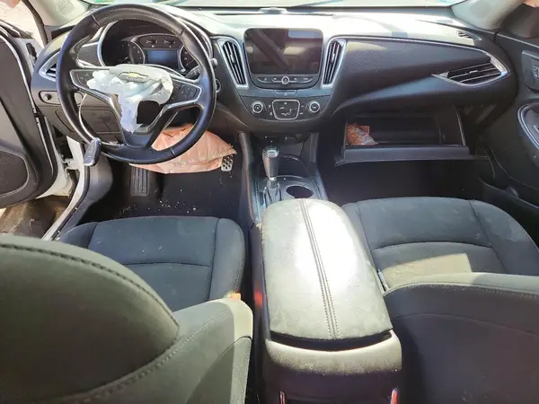 1G1ZE5ST1HF111834 2017 CHEVROLET MALIBU - Image 8