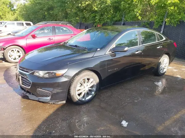 1G1ZE5ST1HF116516 2017 CHEVROLET MALIBU - Image 2