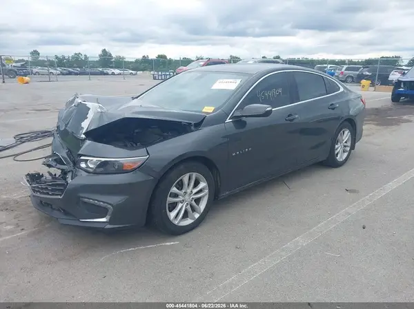 1G1ZE5ST1HF117262 2017 CHEVROLET MALIBU - Image 2