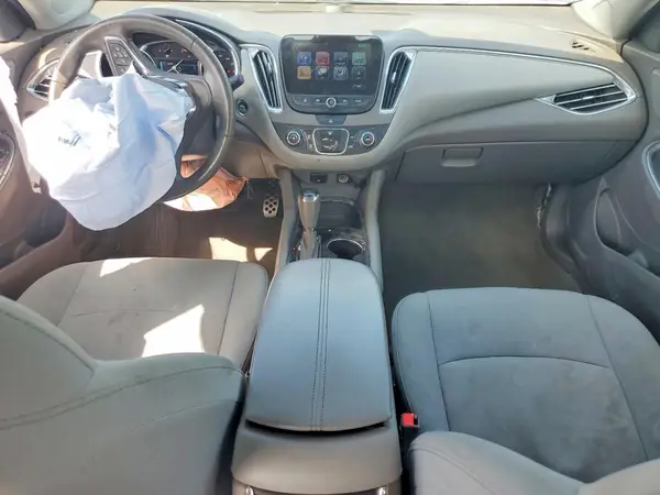 1G1ZE5ST1HF120193 2017 CHEVROLET MALIBU - Image 8