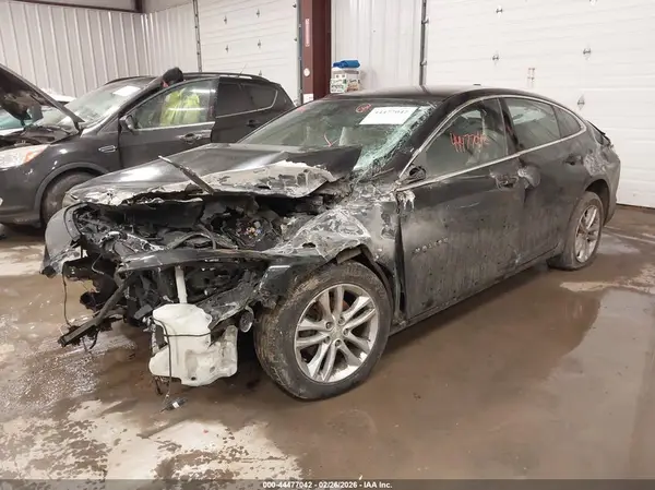 1G1ZE5ST1HF120243 2017 CHEVROLET MALIBU - Image 2