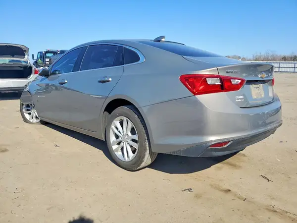 1G1ZE5ST1HF126303 2017 CHEVROLET MALIBU - Image 2