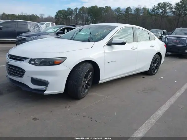 1G1ZE5ST1HF132425 2017 CHEVROLET MALIBU - Image 2
