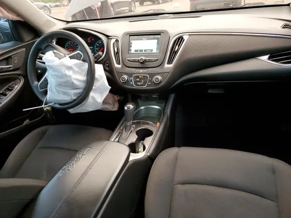 1G1ZE5ST1HF133283 2017 CHEVROLET MALIBU - Image 8