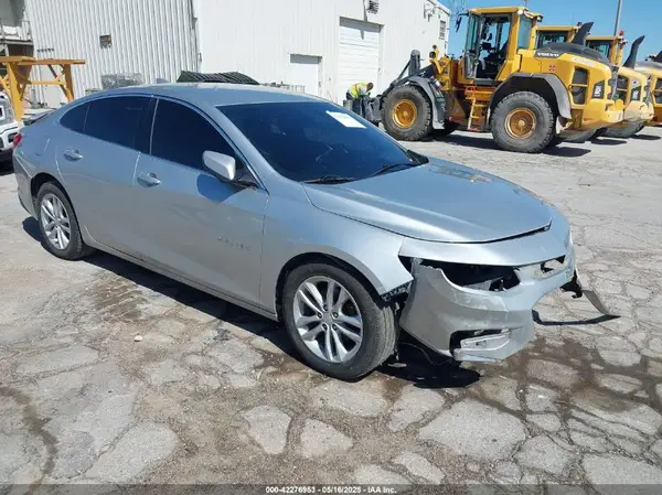 1G1ZE5ST1HF135907 2017 CHEVROLET MALIBU - Image 1