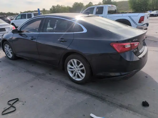 1G1ZE5ST1HF137236 2017 CHEVROLET MALIBU - Image 2