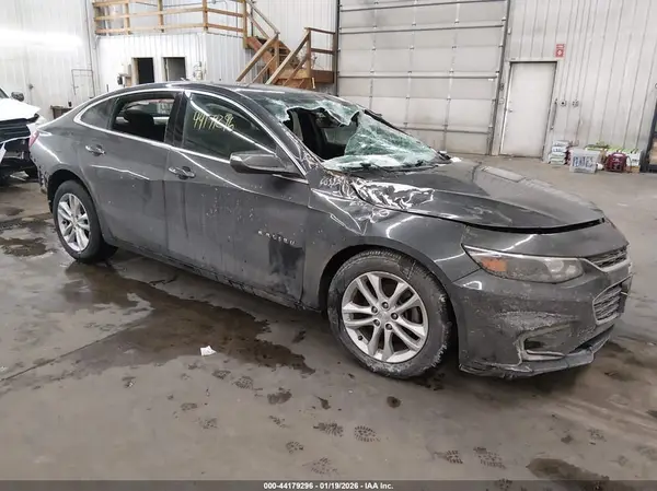 1G1ZE5ST1HF141772 2017 CHEVROLET MALIBU - Image 1