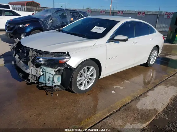 1G1ZE5ST1HF142789 2017 CHEVROLET MALIBU - Image 2