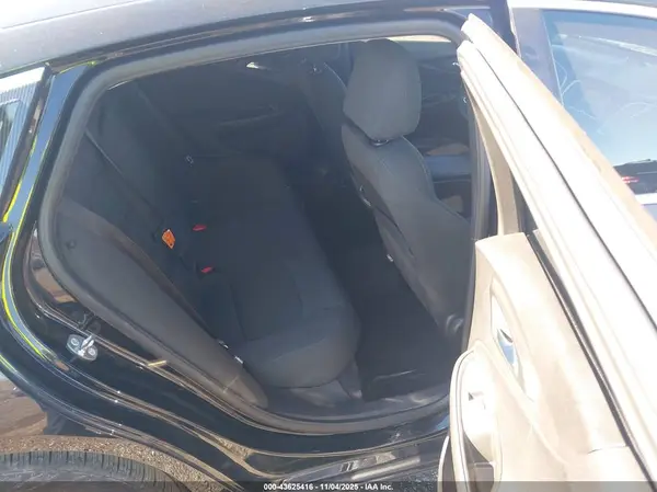 1G1ZE5ST1HF143862 2017 CHEVROLET MALIBU - Image 8