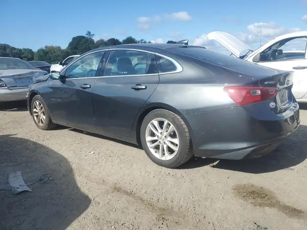 1G1ZE5ST1HF147331 2017 CHEVROLET MALIBU - Image 2