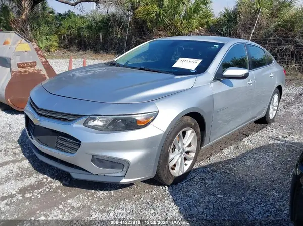 1G1ZE5ST1HF152867 2017 CHEVROLET MALIBU - Image 2