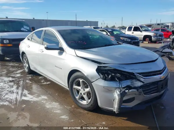 1G1ZE5ST1HF165747 2017 CHEVROLET MALIBU - Image 1