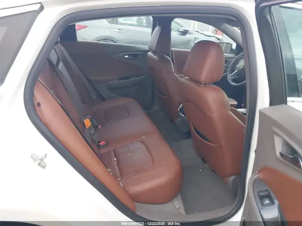 1G1ZE5ST1HF166185 2017 CHEVROLET MALIBU - Image 8