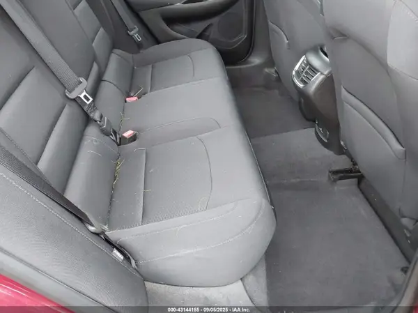 1G1ZE5ST1HF166204 2017 CHEVROLET MALIBU - Image 8