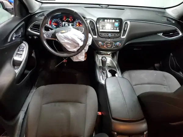 1G1ZE5ST1HF167028 2017 CHEVROLET MALIBU - Image 8