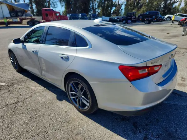 1G1ZE5ST1HF171306 2017 CHEVROLET MALIBU - Image 2