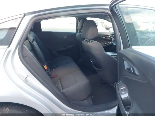 1G1ZE5ST1HF172486 2017 CHEVROLET MALIBU - Image 8