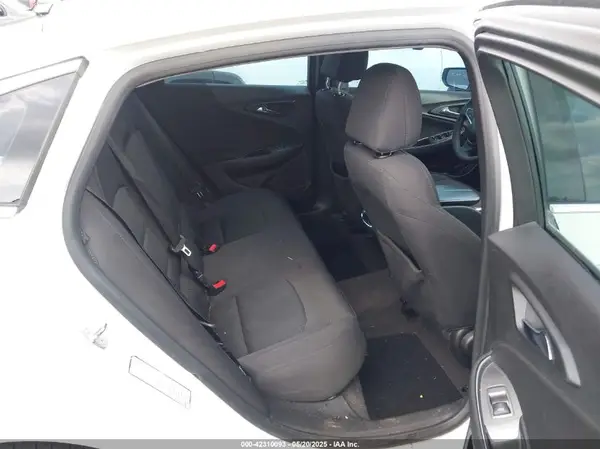 1G1ZE5ST1HF173055 2017 CHEVROLET MALIBU - Image 8