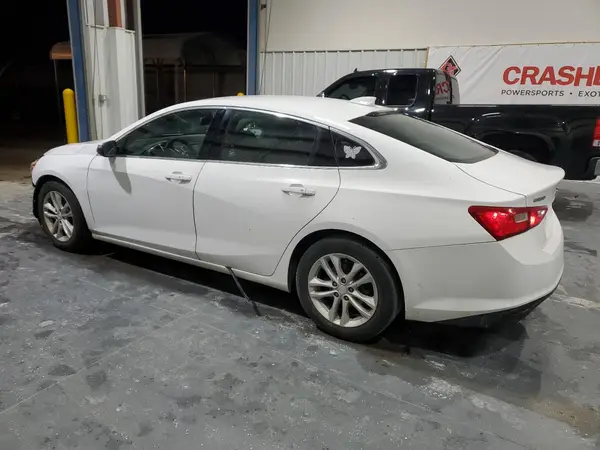 1G1ZE5ST1HF176697 2017 CHEVROLET MALIBU - Image 2