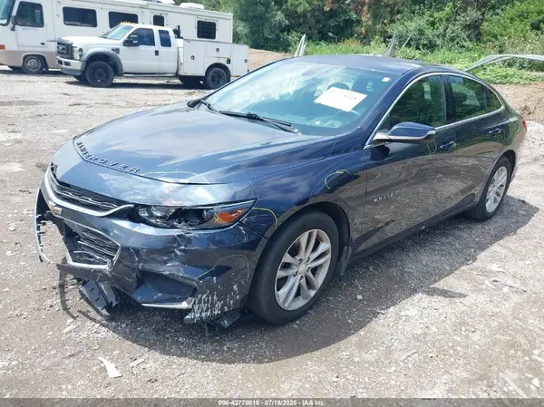 1G1ZE5ST1HF178885 2017 CHEVROLET MALIBU - Image 2