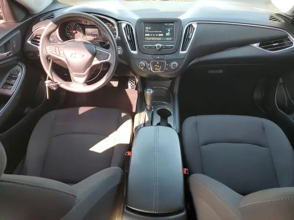 1G1ZE5ST1HF184945 2017 CHEVROLET MALIBU - Image 8