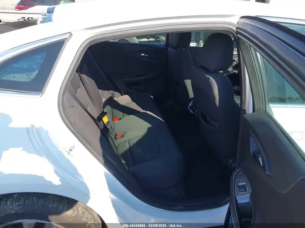 1G1ZE5ST1HF185609 2017 CHEVROLET MALIBU - Image 8