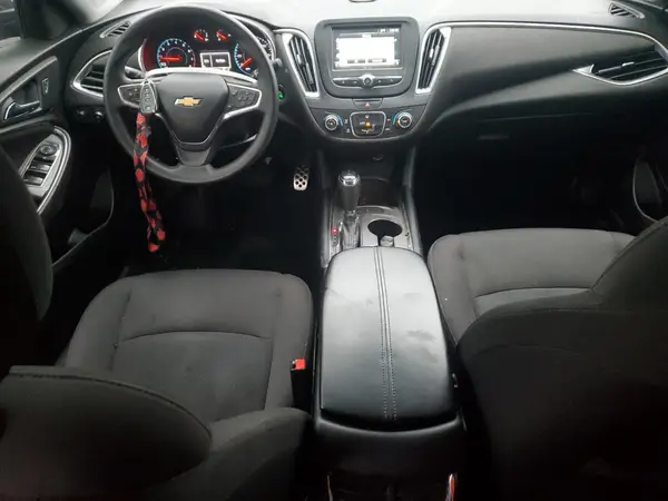 1G1ZE5ST1HF186047 2017 CHEVROLET MALIBU - Image 8