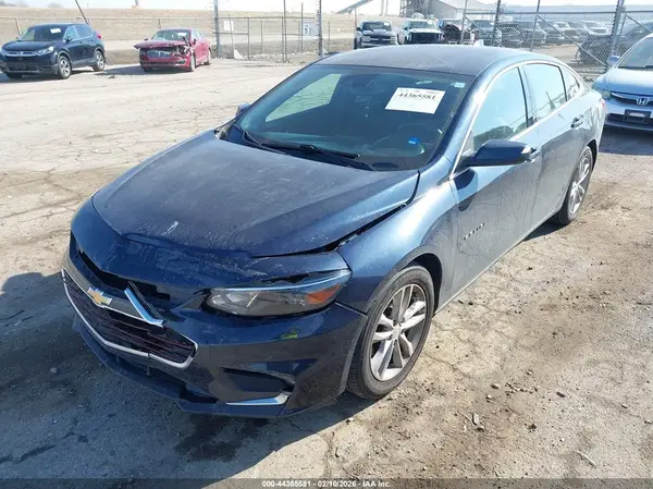 1G1ZE5ST1HF191037 2017 CHEVROLET MALIBU - Image 2