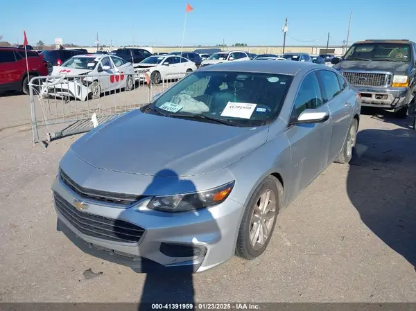 1G1ZE5ST1HF191958 2017 CHEVROLET MALIBU - Image 2